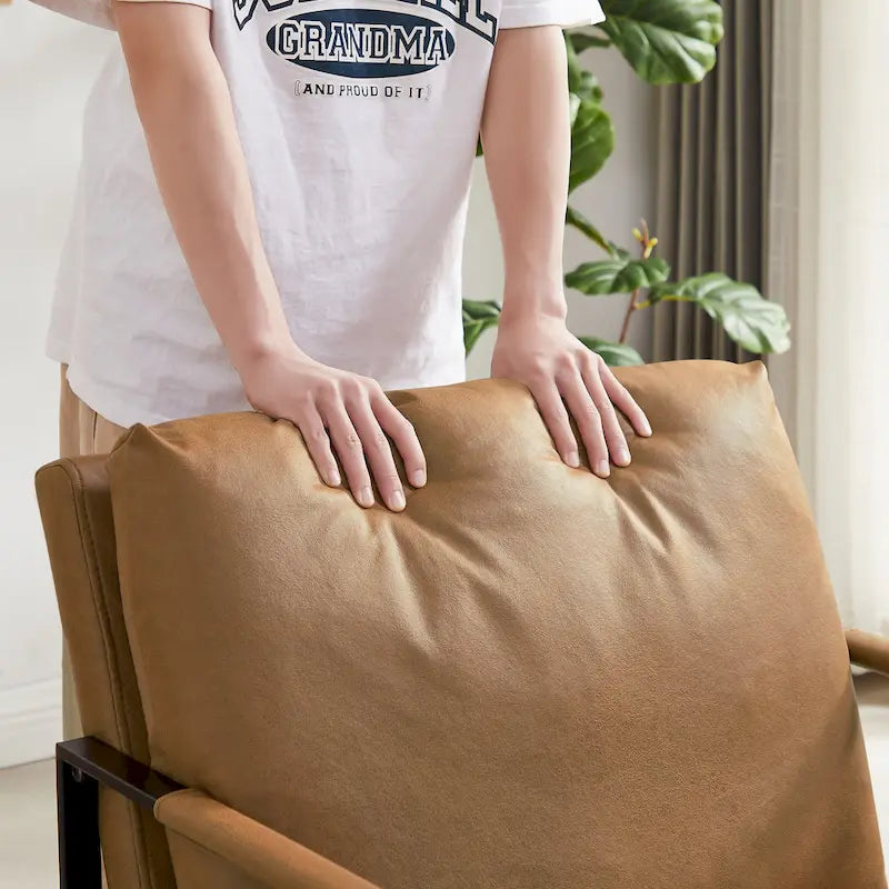 Fauteuil d'appoint en similicuir