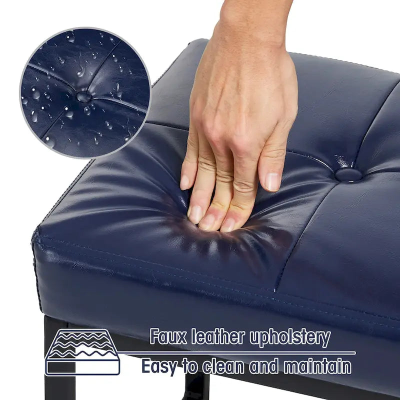 Fauteuil de salon et ottoman en cuir capitonné de style moderne