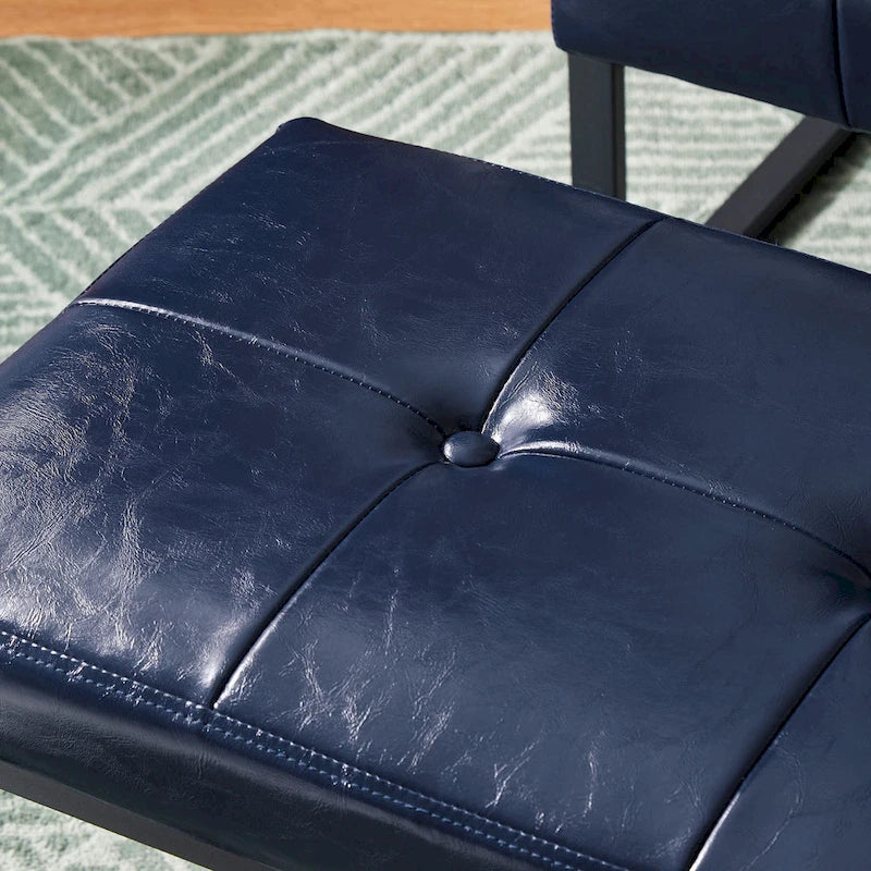 Fauteuil de salon et ottoman en cuir capitonné de style moderne
