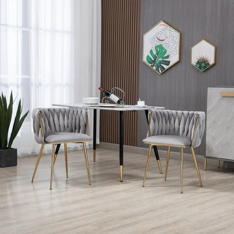 Chaise de salle à manger en velours au charme moderne