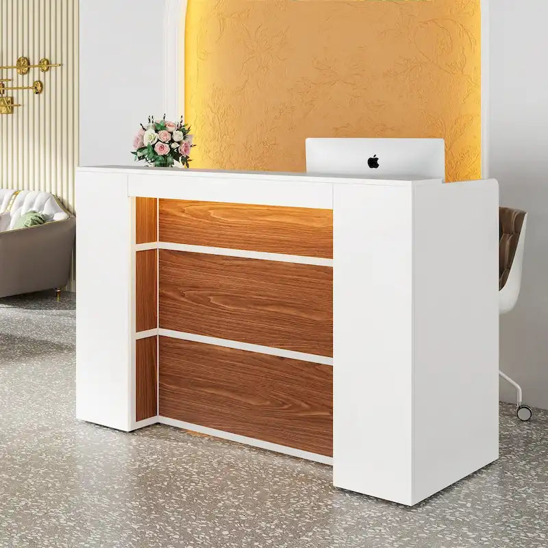 Bureau d'accueil avec cloison individuelle