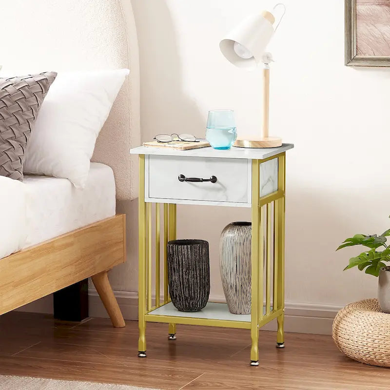 Table de chevet de style moderne avec tiroir et étagère