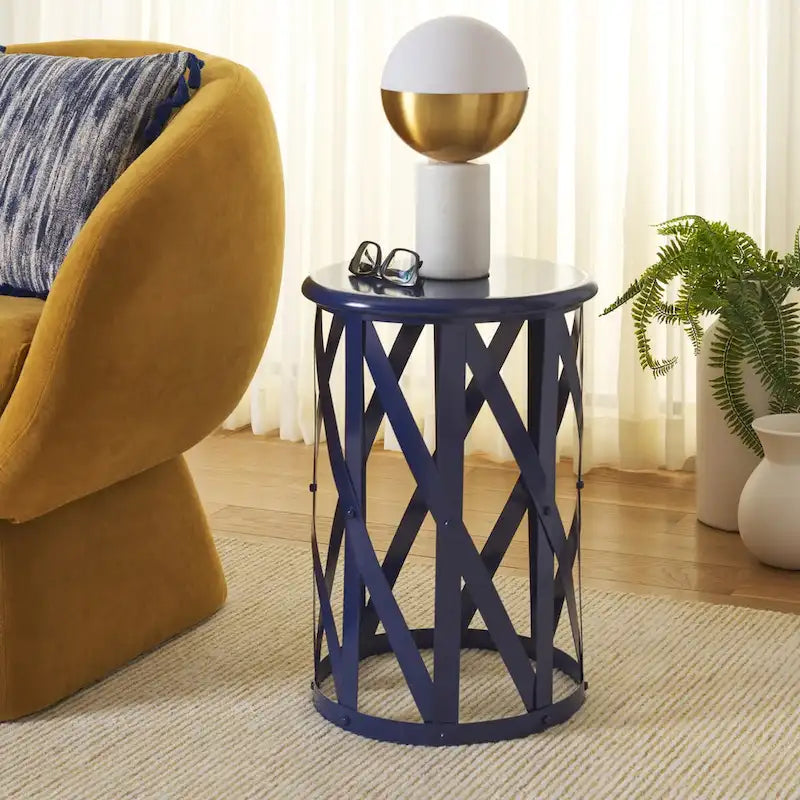 Tabouret en fer forgé gris à carreaux