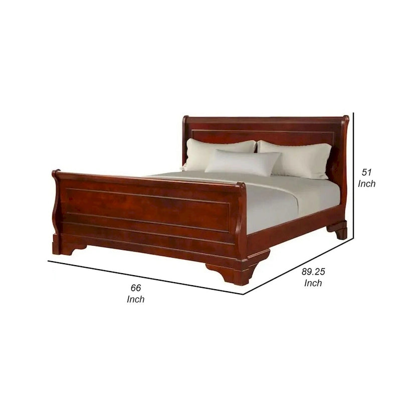 Lit queen-size avec un design classique de lit traîneau