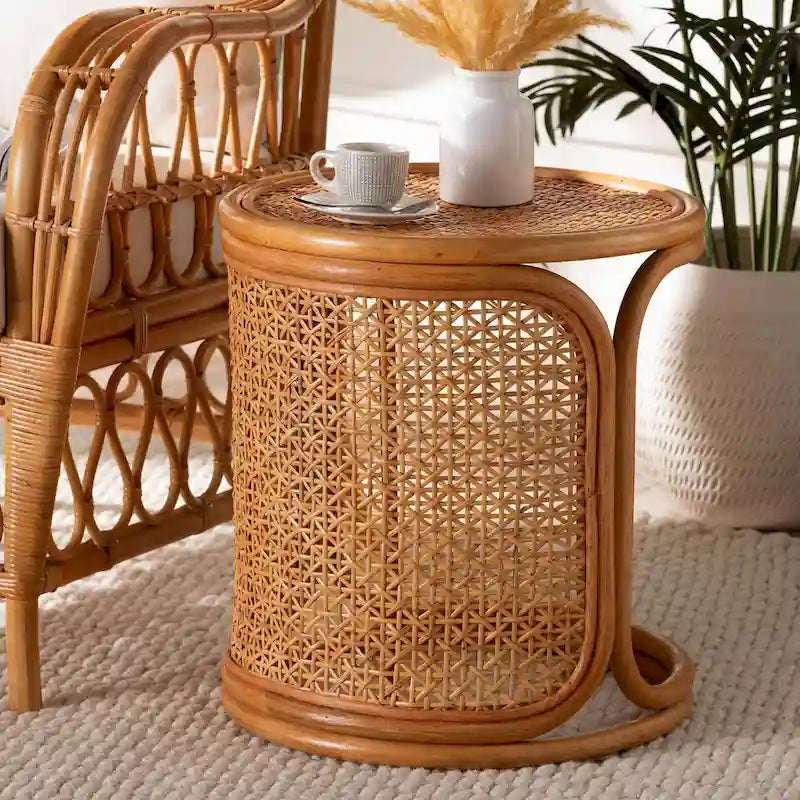 Table d'appoint en rotin