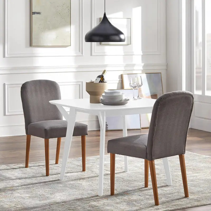 Chaises de salle à manger médiévales