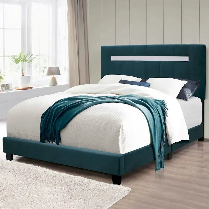 Cadre de lit en velours queen size, un favori parmi les jeunes filles